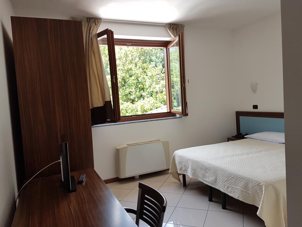 Hotel & Residence La Sibilla Cusiana Pettenasco Luaran gambar
