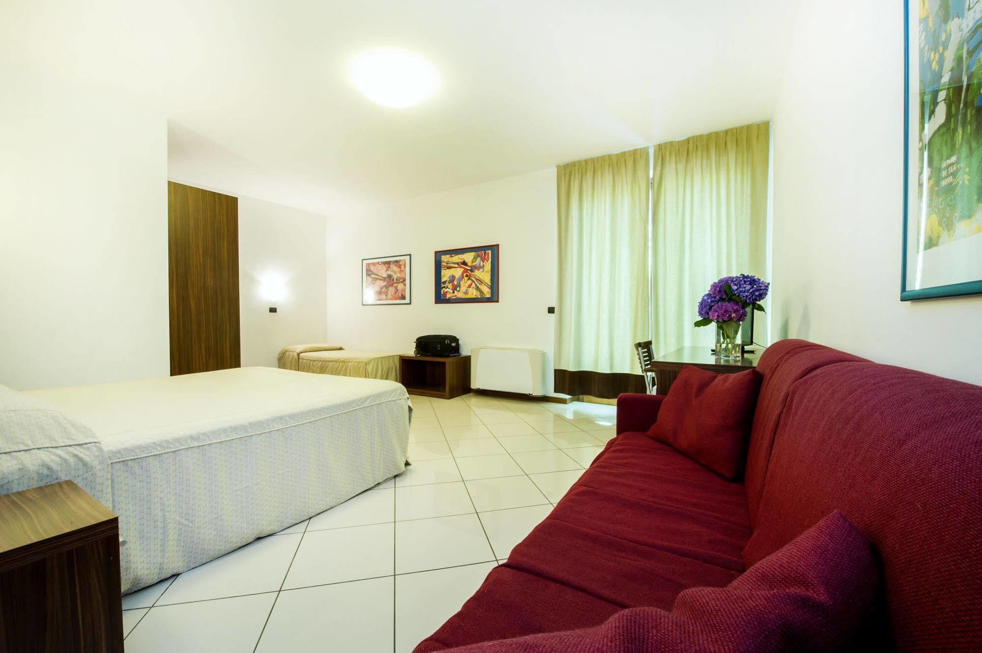 Hotel & Residence La Sibilla Cusiana Pettenasco Luaran gambar